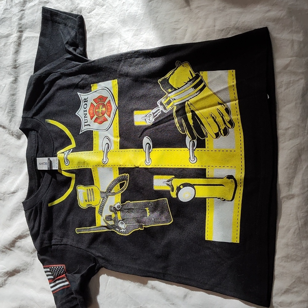 Toddler Fireman Costume Printed T Shirt Short Sleeved Size XS Halloween 4T